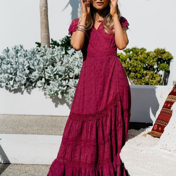 Elegant Burgundy Maxi Dress - Picture 6 of 15